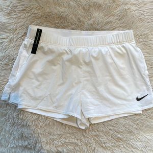 NWT Nike Dri-Fit Slim Fit Training Shorts